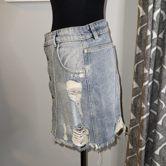 Feee People Distressed Button Front Denim Mini Skirt - Picture 4 of 7